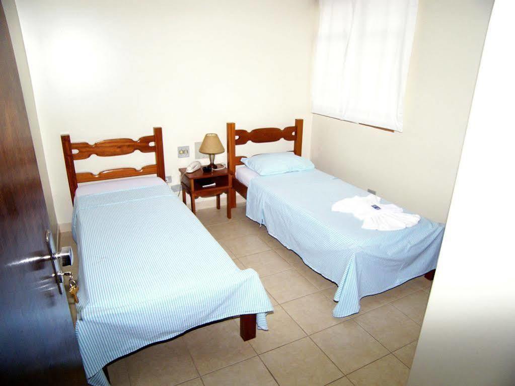 Hotel Families Уберландия Экстерьер фото